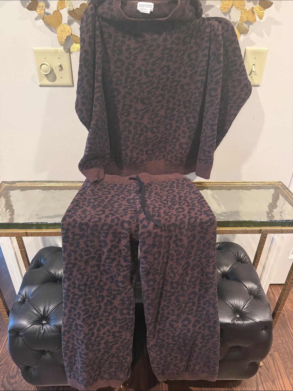 Softies size medium Women's Leopard Print Cozy Lounge Set in Dark Brown